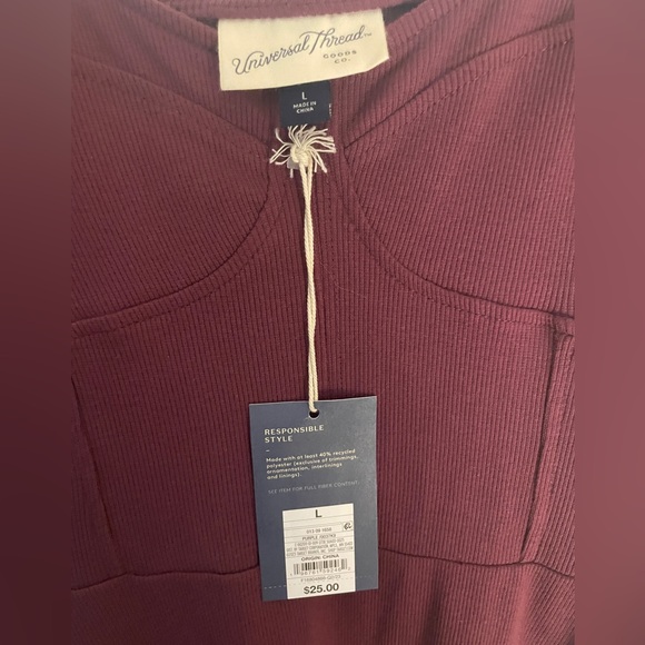 Burgundy Sleeveless Dress - Picture 3 of 6